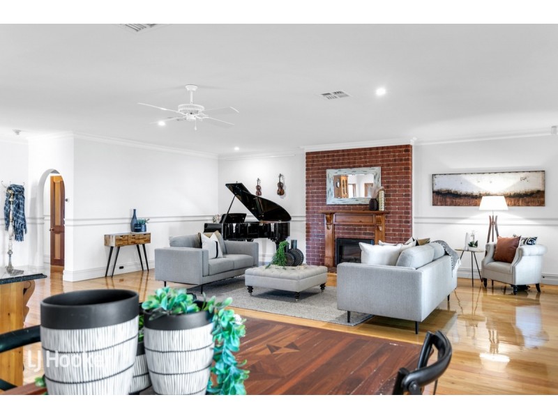 49 Ridgeland Drive, Teringie SA 5072