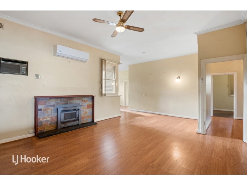 55 Kings Road, Salisbury Downs SA 5108