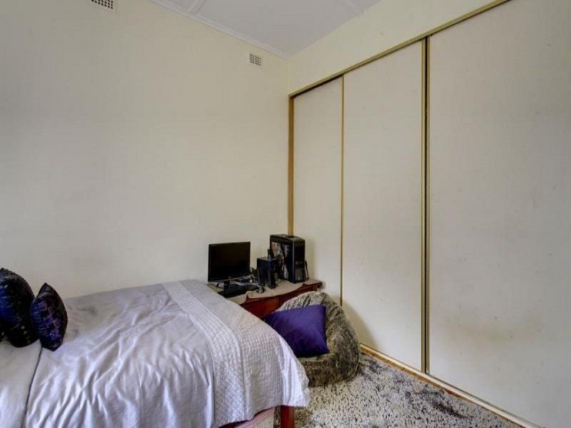 2 Canterbury Avenue, Trinity Gardens SA 5068