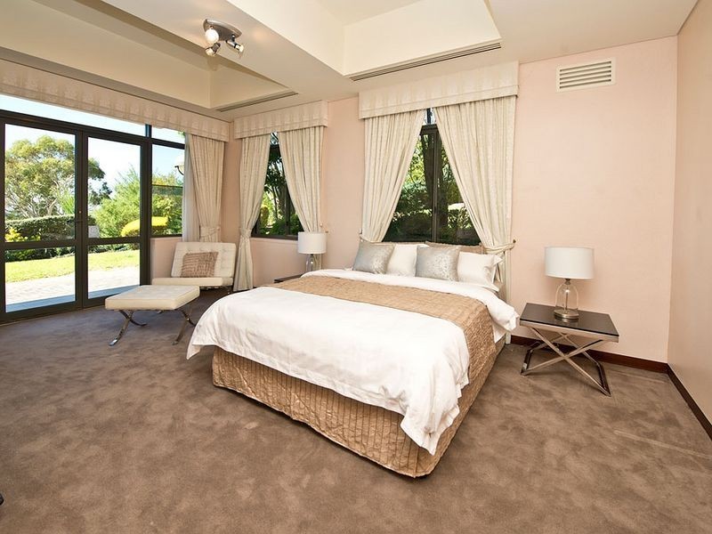 19 Burnalta Crescent, Burnside SA 5066