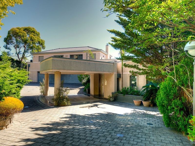 19 Burnalta Crescent, Burnside SA 5066