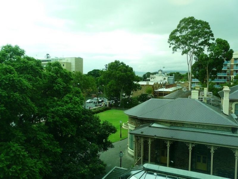 320/9 Paxtons Walk, Adelaide SA 5000