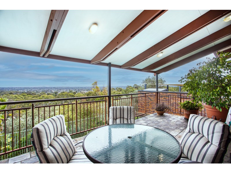 6 Tatiara Grove, Rostrevor SA 5073