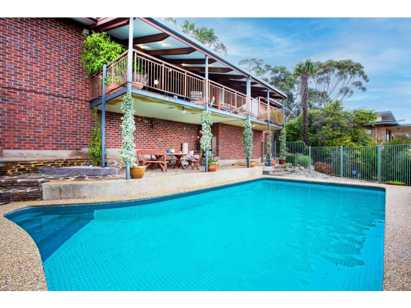 6 Tatiara Grove, Rostrevor SA 5073