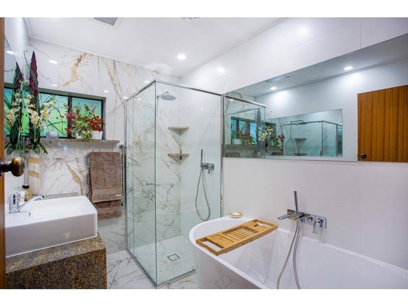 6 Tatiara Grove, Rostrevor SA 5073