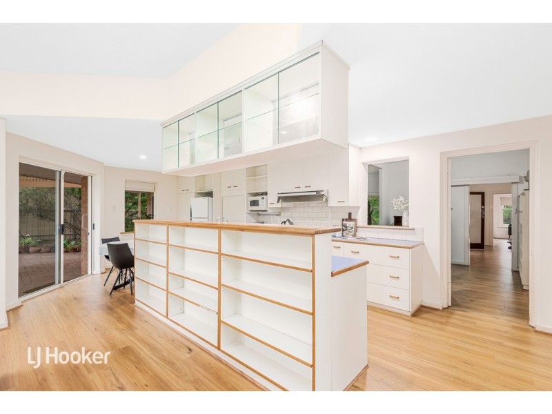 10 Ashmore Road, Bellevue Heights SA 5050