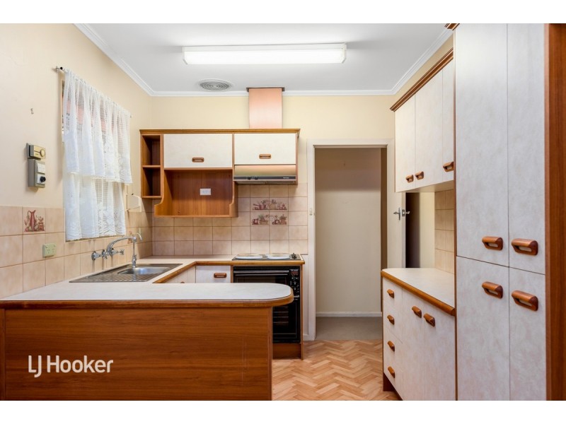 20 Iveleary Avenue, Salisbury East SA 5109