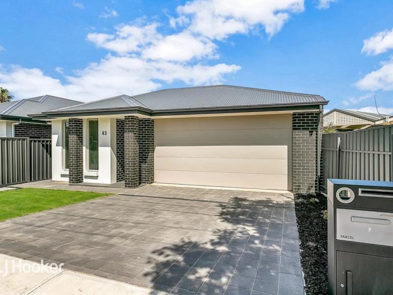 43 Minkie Avenue, Mitchell Park SA 5043