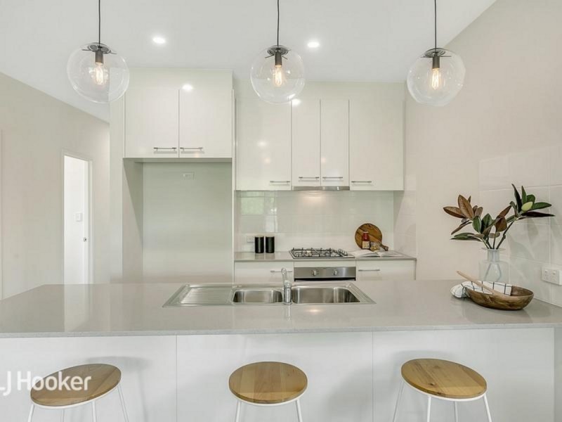 43 Minkie Avenue, Mitchell Park SA 5043