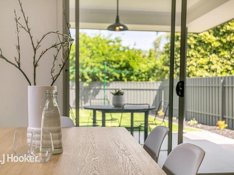 43 Minkie Avenue, Mitchell Park SA 5043