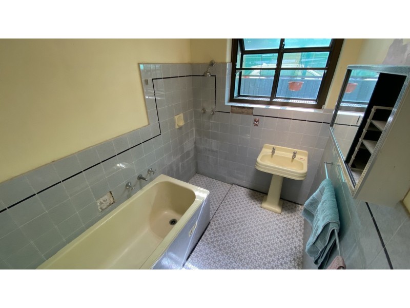 5 Essex Avenue, Clovelly Park SA 5042