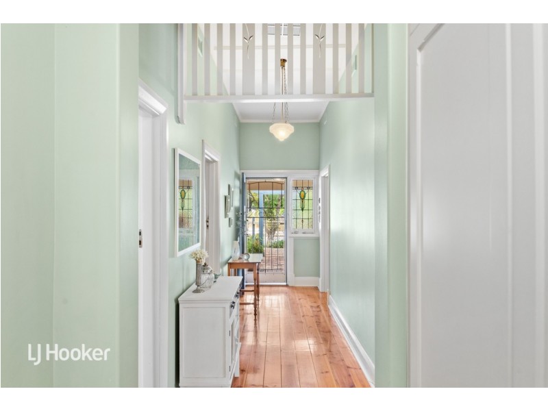 15 Maude Street, Glandore SA 5037