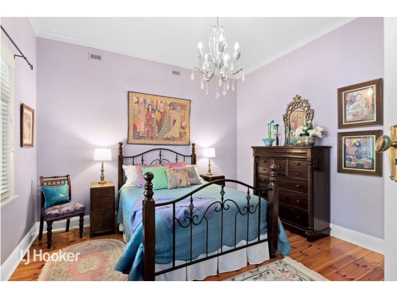 15 Maude Street, Glandore SA 5037