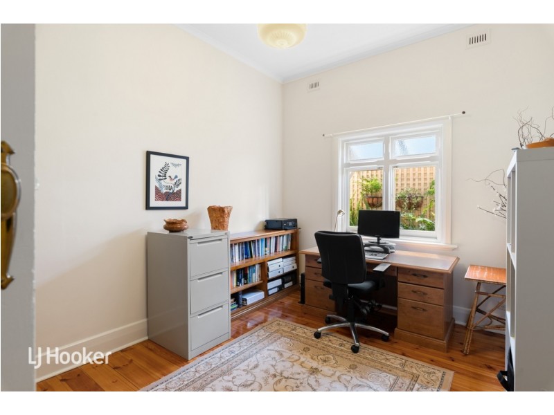 15 Maude Street, Glandore SA 5037