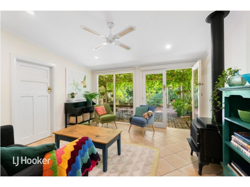 15 Maude Street, Glandore SA 5037