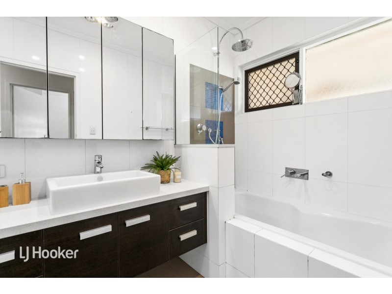 27 Penong Avenue, Camden Park SA 5038