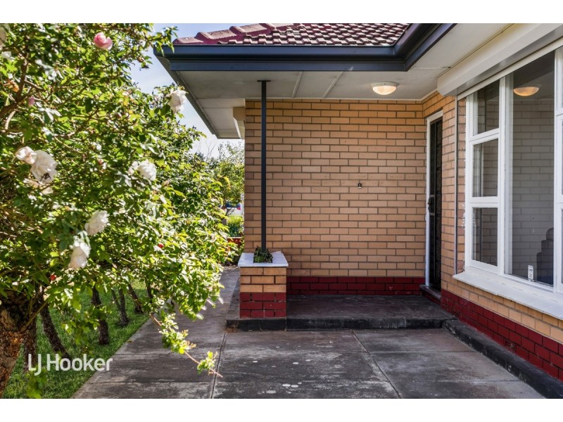 27 Penong Avenue, Camden Park SA 5038