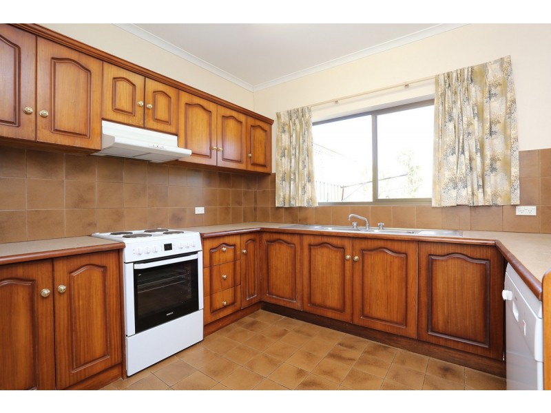 27a Crompton Drive, Wattle Park SA 5066