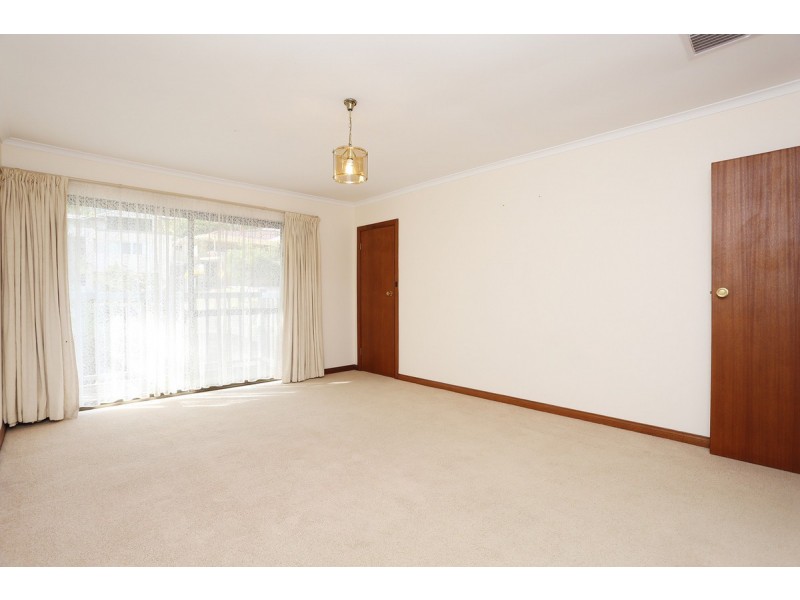 27a Crompton Drive, Wattle Park SA 5066