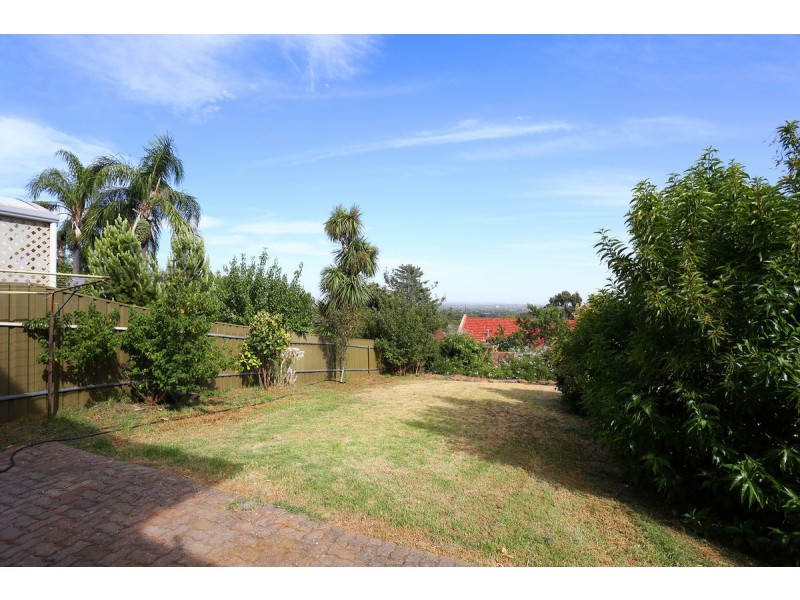 27a Crompton Drive, Wattle Park SA 5066