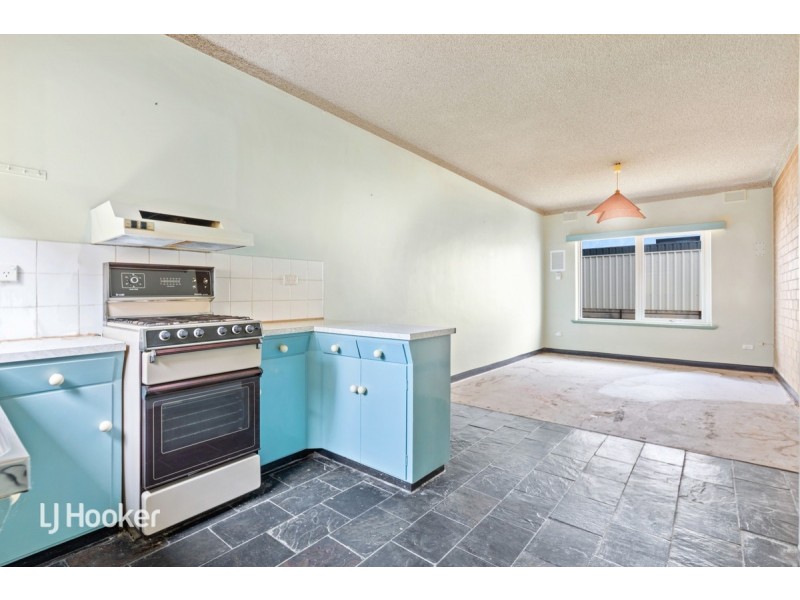 2/52 North Esplanade, Glenelg North SA 5045