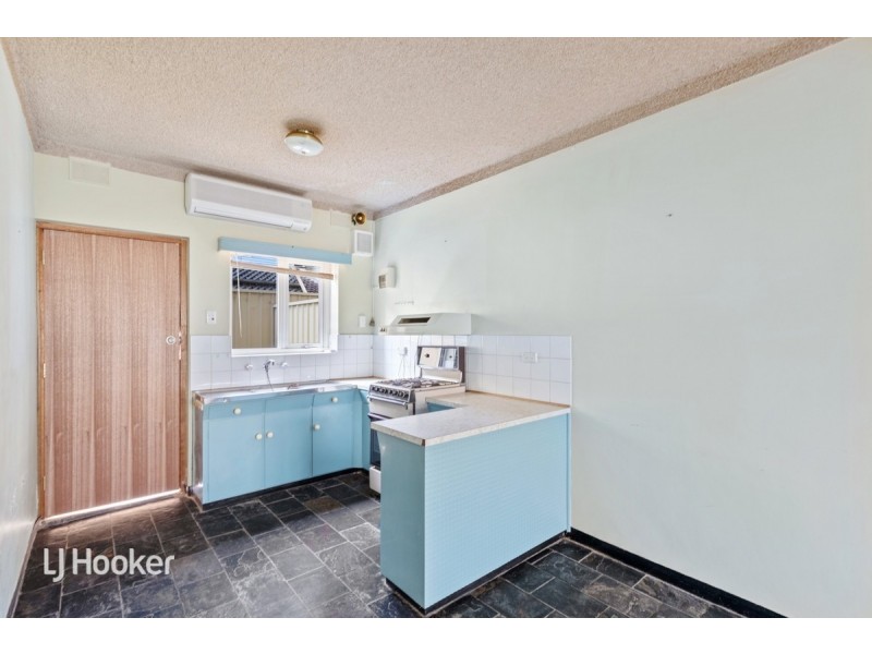 2/52 North Esplanade, Glenelg North SA 5045