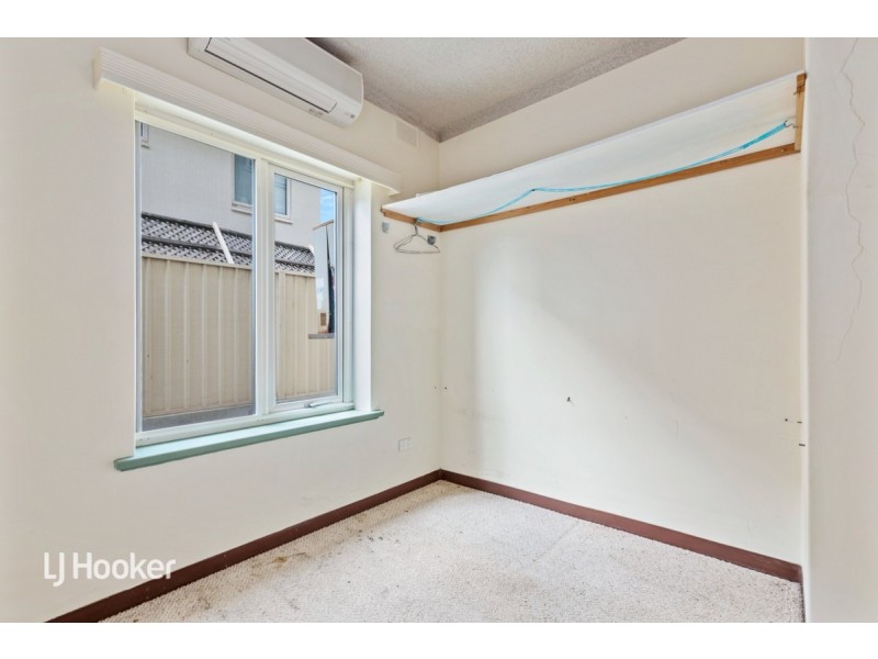 2/52 North Esplanade, Glenelg North SA 5045