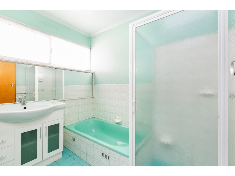 34 Greenbank Road, Athelstone SA 5076