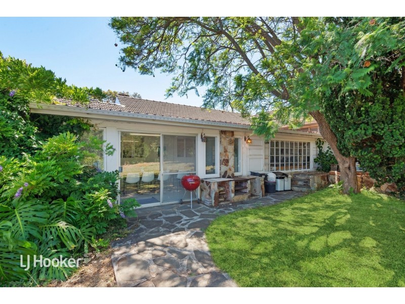 10 Tennyson Drive, Beaumont SA 5066