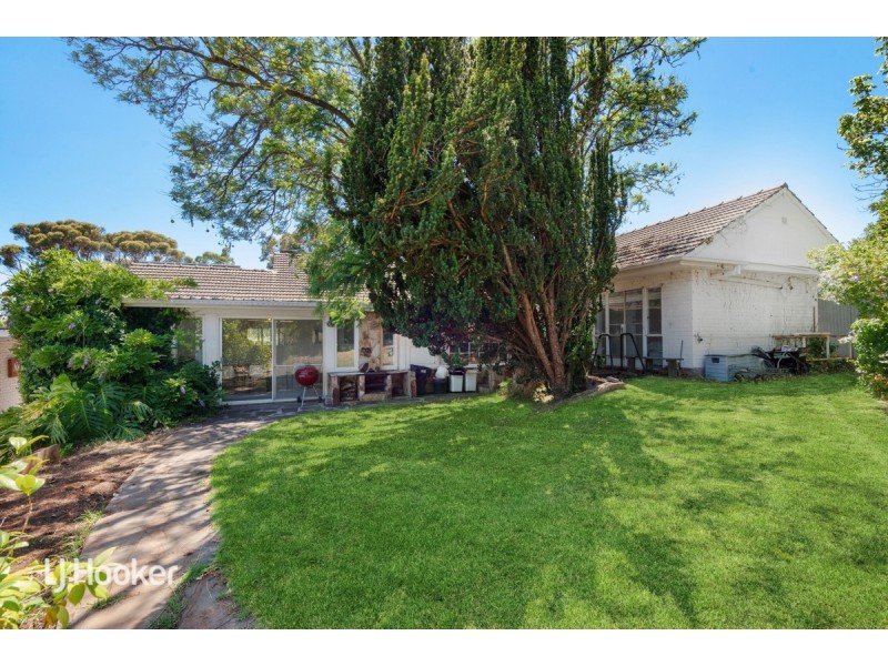 10 Tennyson Drive, Beaumont SA 5066