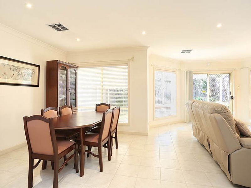 7 Pepperbox Court, Glenside SA 5065