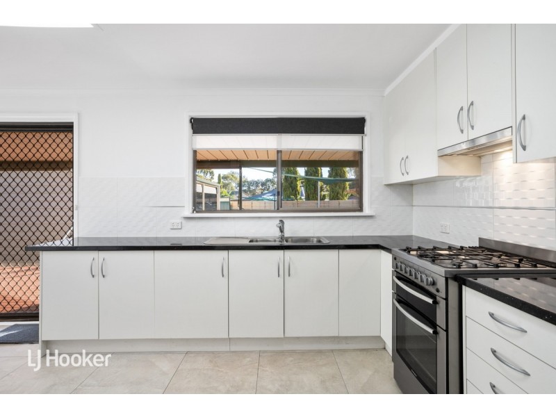 20 Chichester Court, Salisbury Heights SA 5109