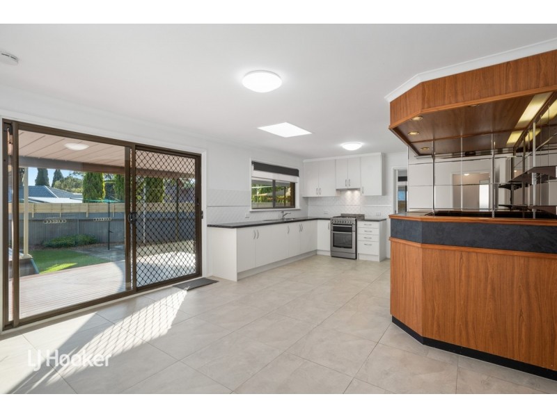 20 Chichester Court, Salisbury Heights SA 5109