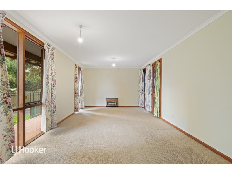 17 Minorca Crescent, Hackham West SA 5163