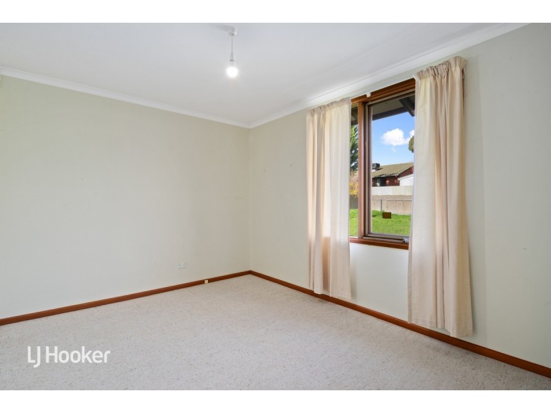 17 Minorca Crescent, Hackham West SA 5163