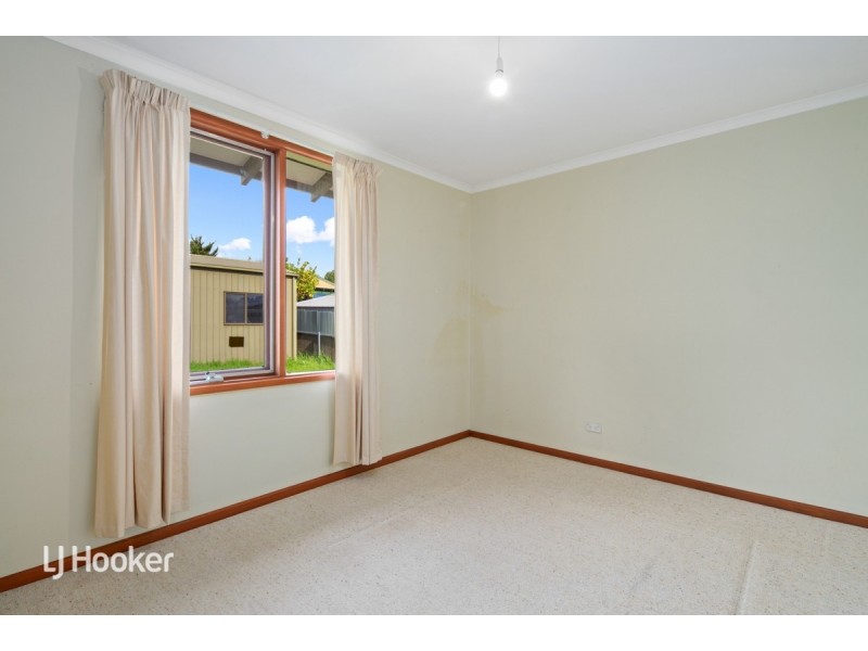 17 Minorca Crescent, Hackham West SA 5163