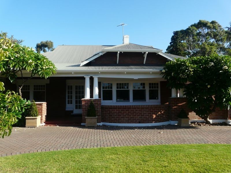 352 Greenhill Road, Glenside SA 5065