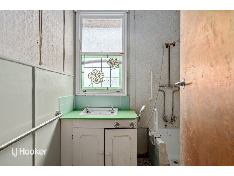 1 Longford Crescent, Ferryden Park SA 5010