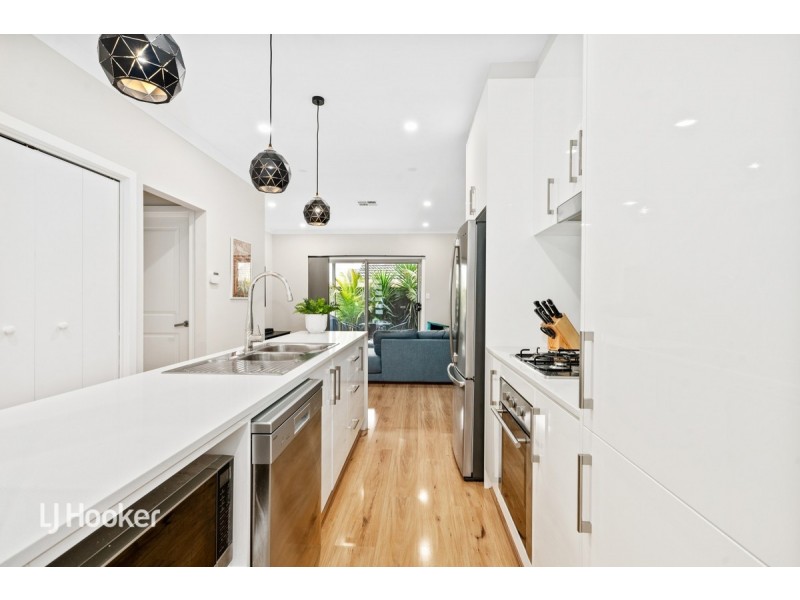 2/91 Valley Road, Hope Valley SA 5090