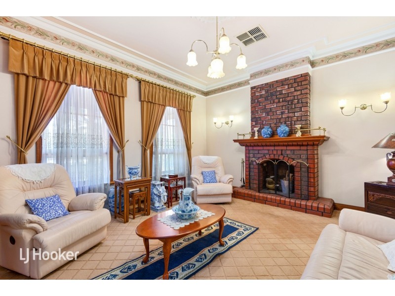 33 Blythewood Road, Torrens Park SA 5062