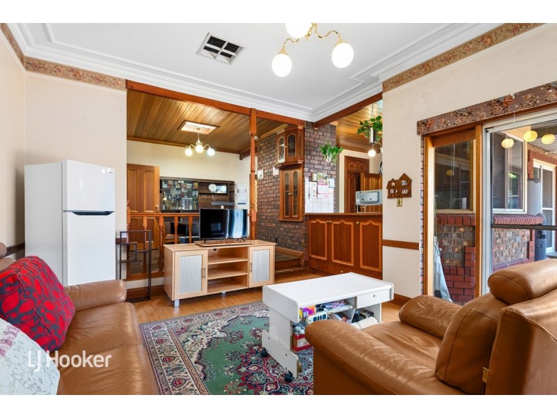 33 Blythewood Road, Torrens Park SA 5062