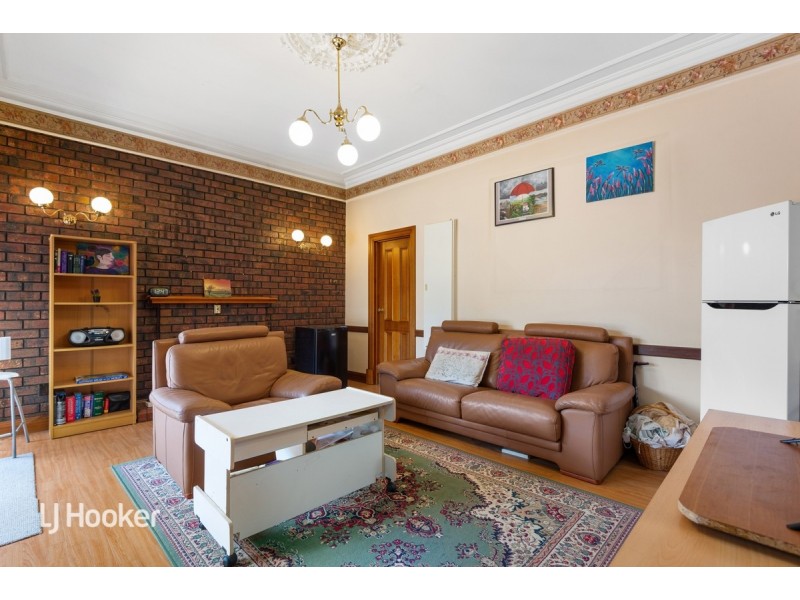 33 Blythewood Road, Torrens Park SA 5062