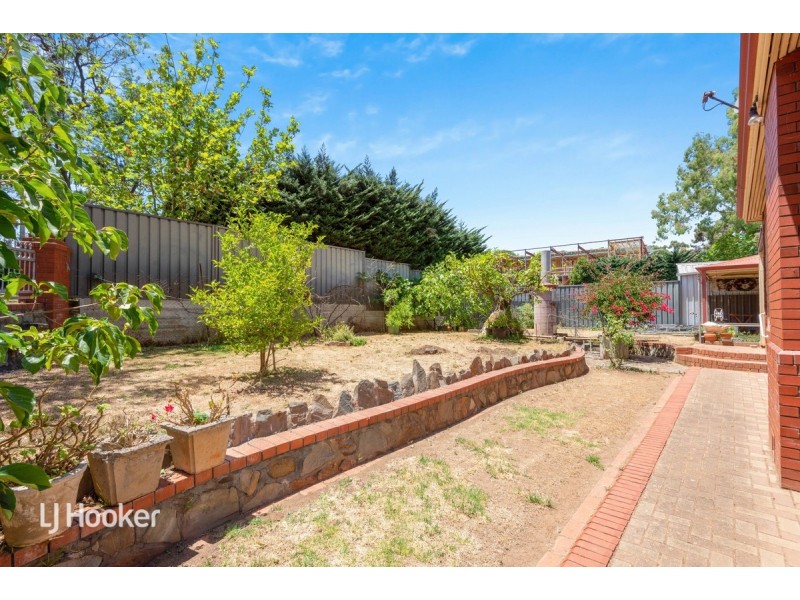 33 Blythewood Road, Torrens Park SA 5062