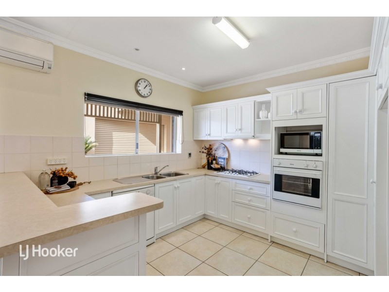 363 Lady Gowrie Drive, Osborne SA 5017