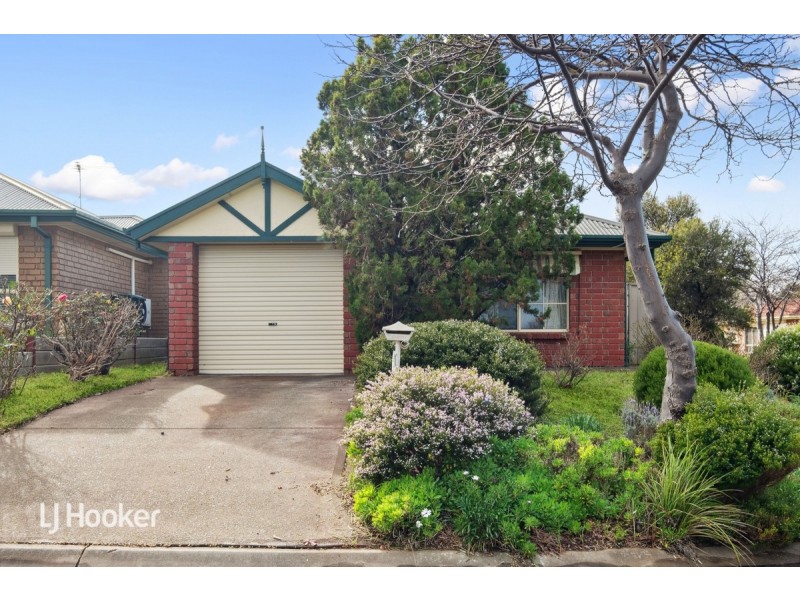 17 Lantern Drive, Seaford Rise SA 5169