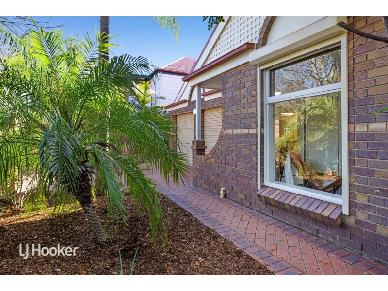 4 Carrondown Walk, Brompton SA 5007