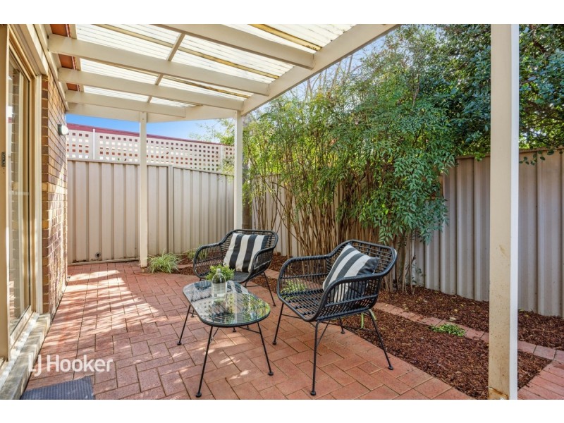 4 Carrondown Walk, Brompton SA 5007