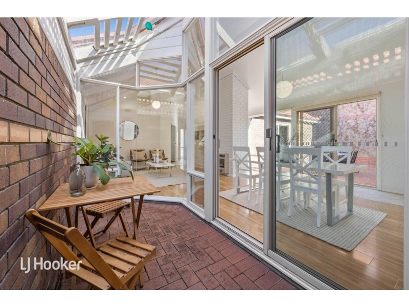 4 Carrondown Walk, Brompton SA 5007
