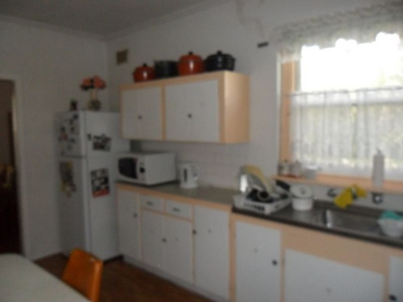 8 Kensington Crescent, Enfield SA 5085