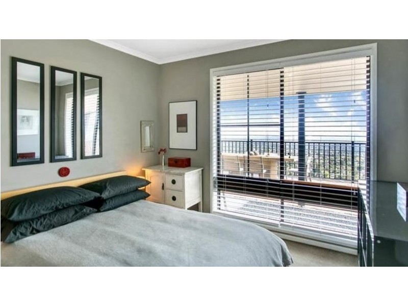 9 Seaview Road, Mount Osmond SA 5064